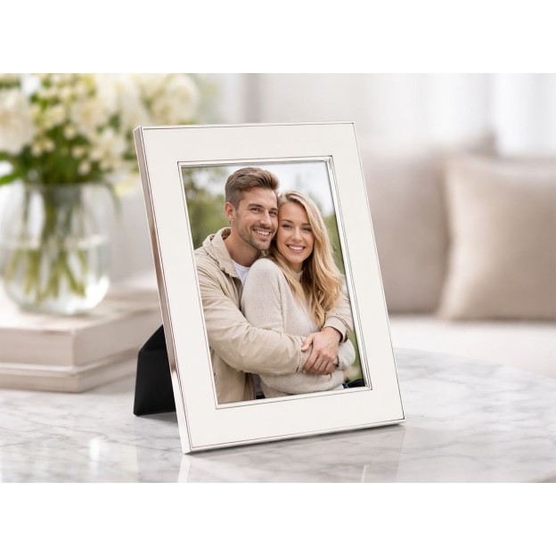 RAMĂ FOTO MOLLY ALBĂ CM 16,X1,6X21,5 (DIMENSIUNE INTERIOARĂ CM 12,5X17,5) 