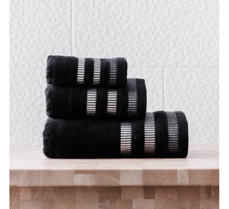 Coșul de rufe ca piesă de decor, nu doar utilitate