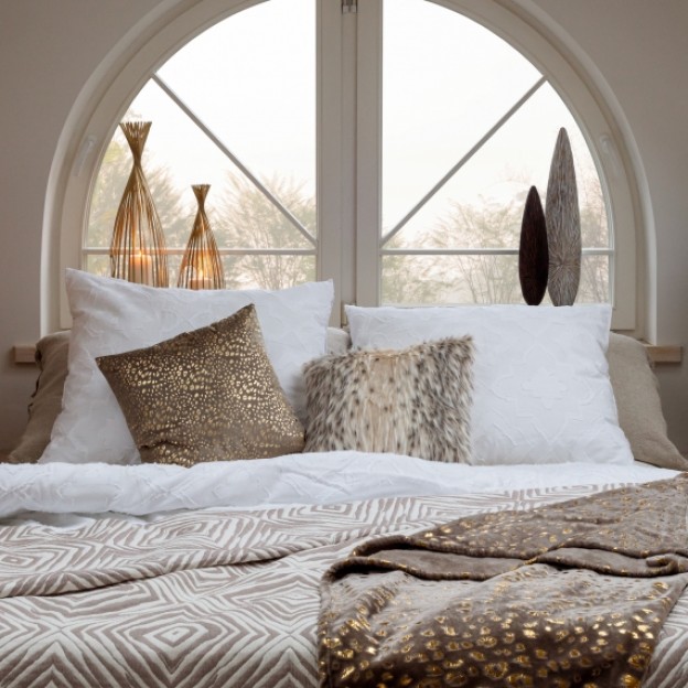 Fata de perna furries