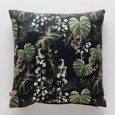 Fata de perna tropices