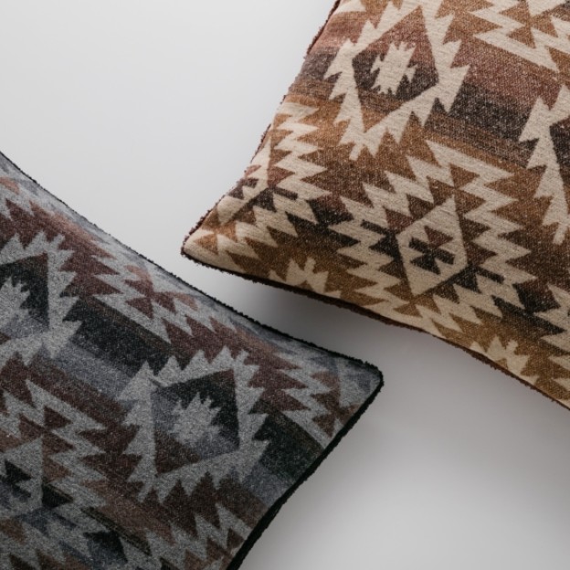 Fata de perna azteko