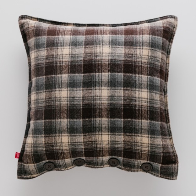 Fata de perna kariet