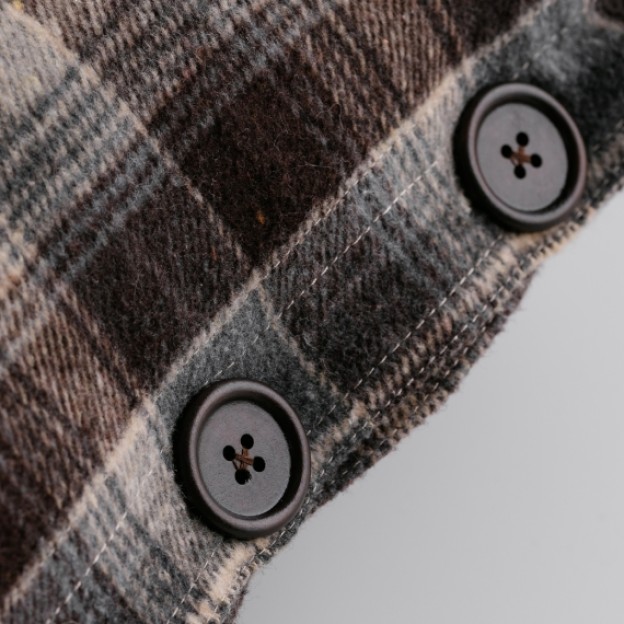 Fata de perna kariet