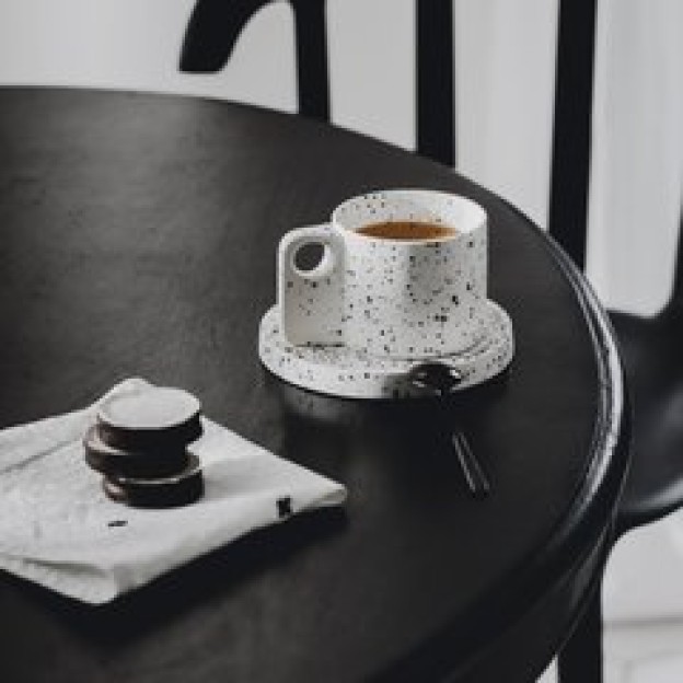 Ceasca cu farfurie akamira