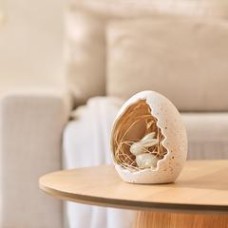 Figurina decorativa eggling