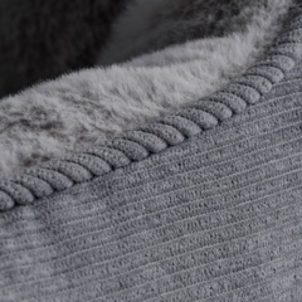 Asternut pentru animale fluffy