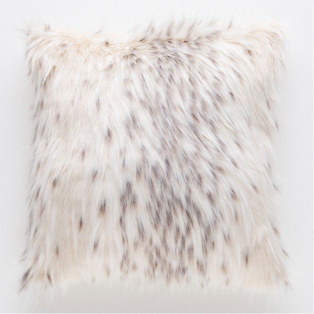 Fata de perna furries