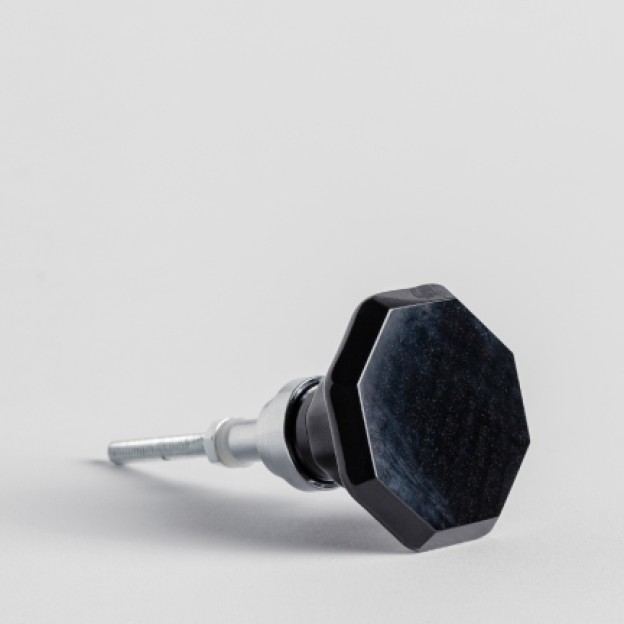 Buton mobila Magnate