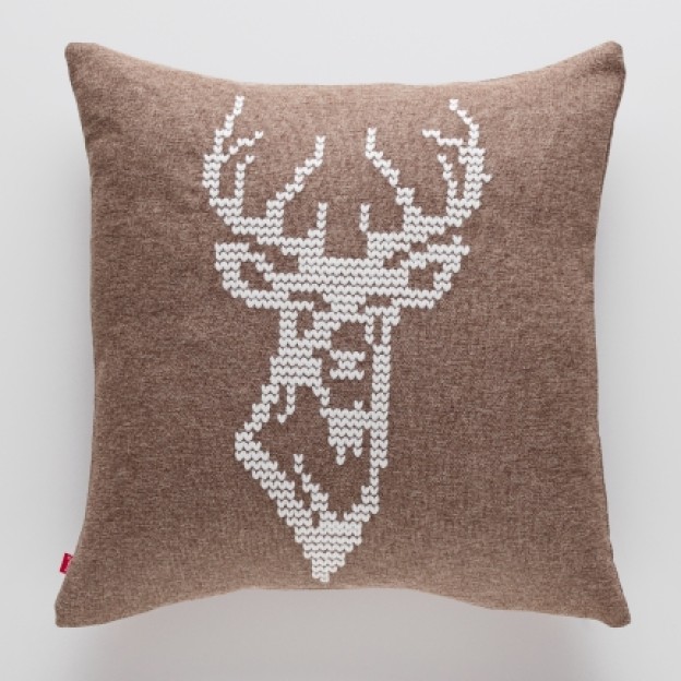 Fata de perna DEERADA