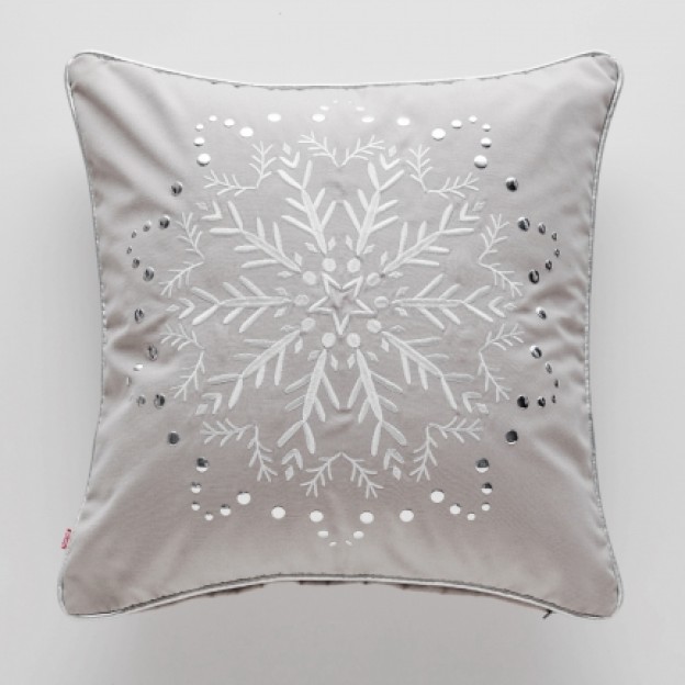 Fata de perna stilla